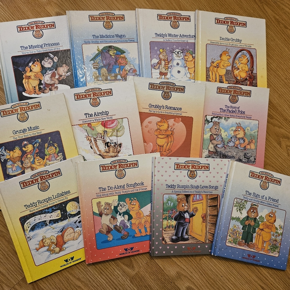 Lot of 12 Vintage Teddy Ruxpin Books - NO TAPES. Nice. 1985, 1986. Nice.